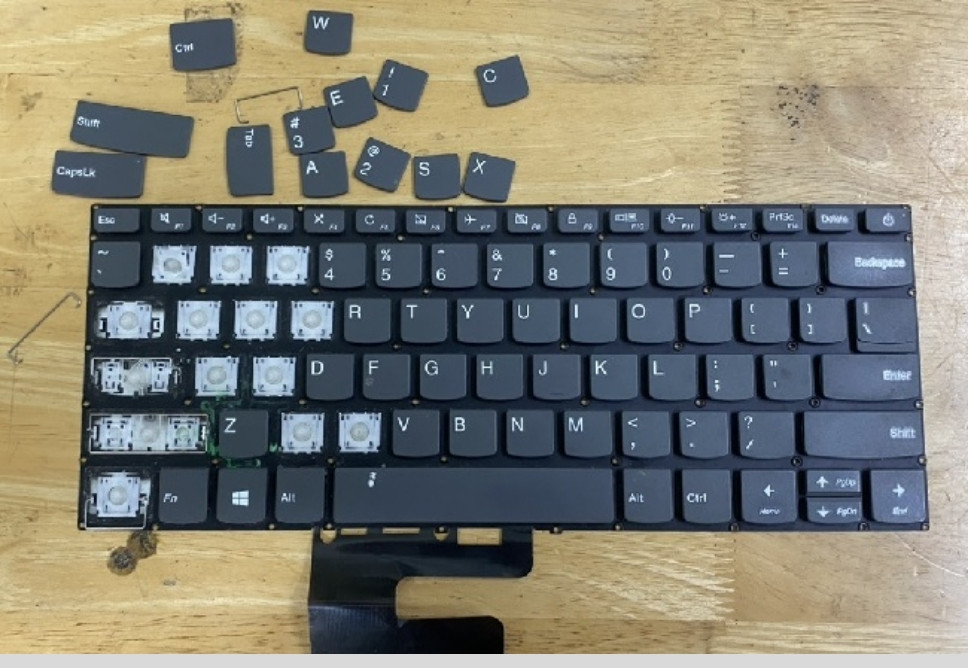 Sửa Bàn Phím Surface Loạn Ký Tự – Liệt Phím