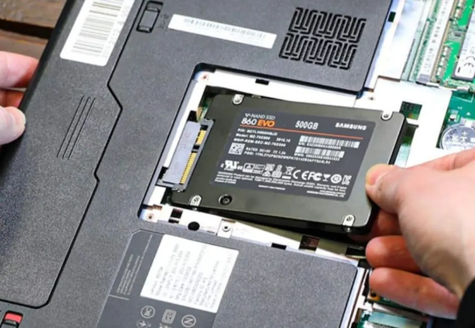 Thay Ổ Cứng Laptop Quận Thủ Đức | Lấy Liền