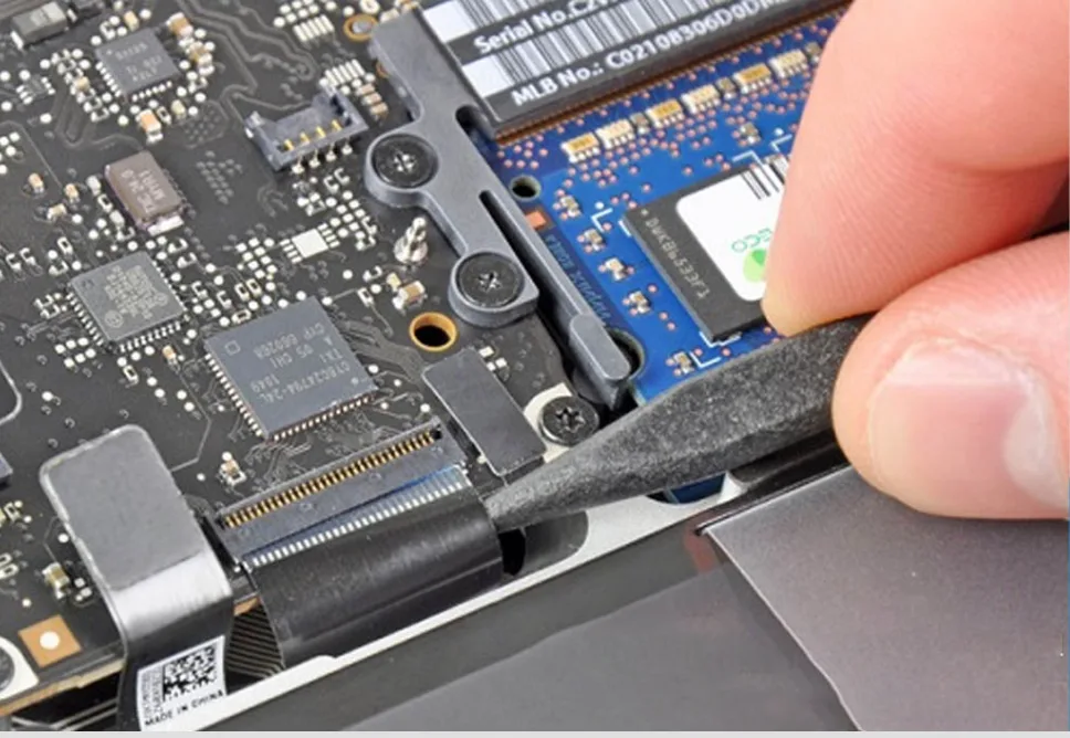 Địa Chỉ Sửa Laptop Không Lên Nguồn Tại Phường An Phú Đông - Quận 12 Cũ