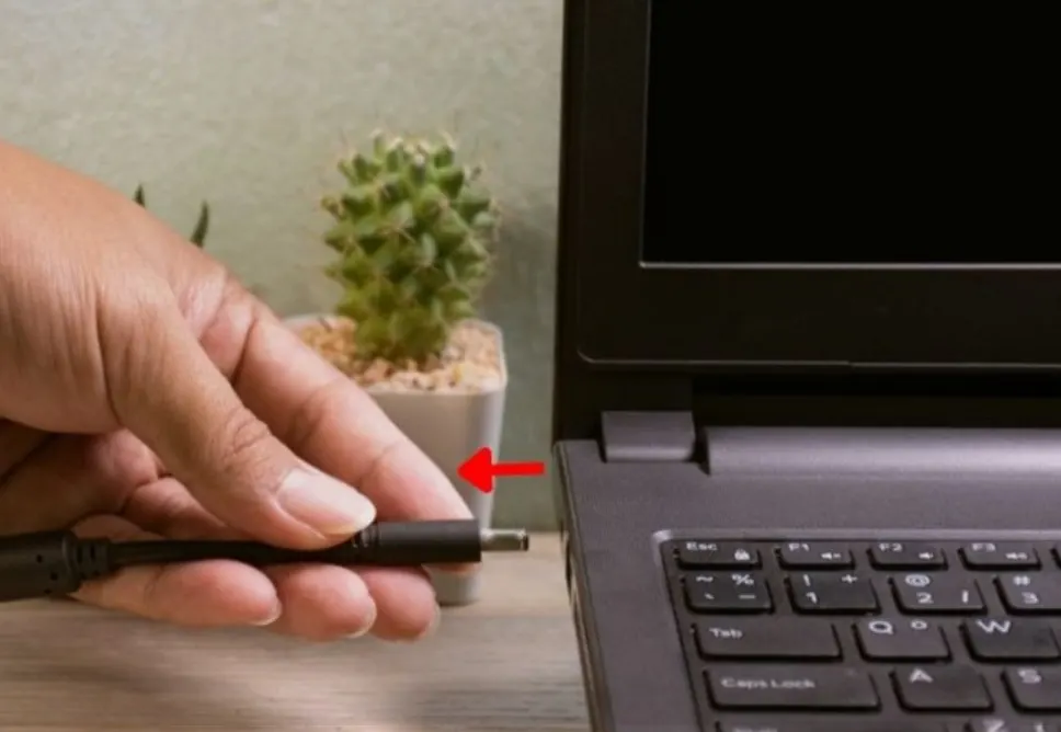 Địa Chỉ Sửa Laptop Không Nhận Sạc Quận 12 Lấy Ngay