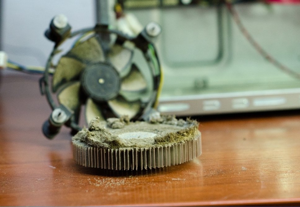 Sửa Máy Tính Kêu To Quận 7 - Lấy Liền, Giá Rẻ