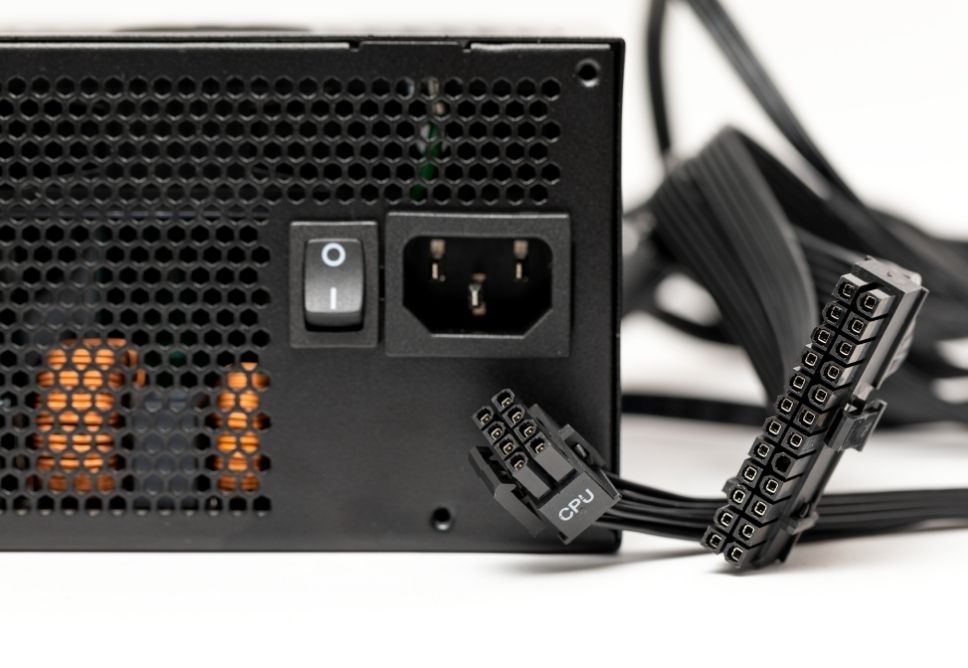 Sửa Nguồn Máy Tính Quận 4 - Dịch Vụ Lấy Ngay