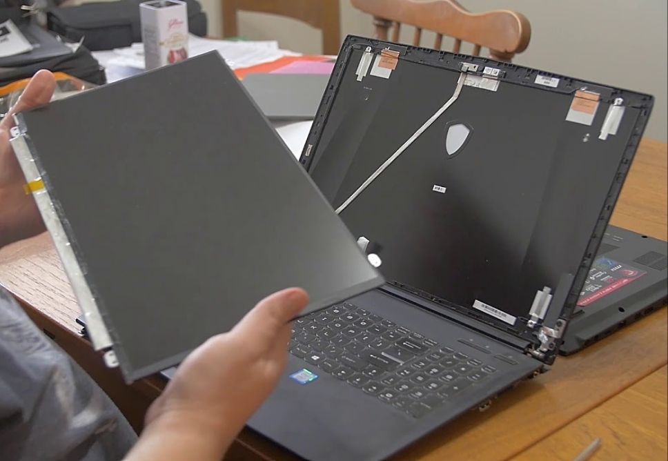 Sửa Màn Hình Máy Tính Quận 6 Tận Nhà