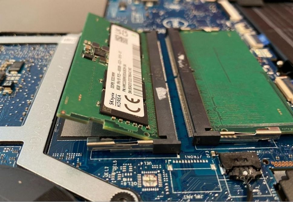 Thay RAM Laptop Quận Gò Vấp Tận Nơi