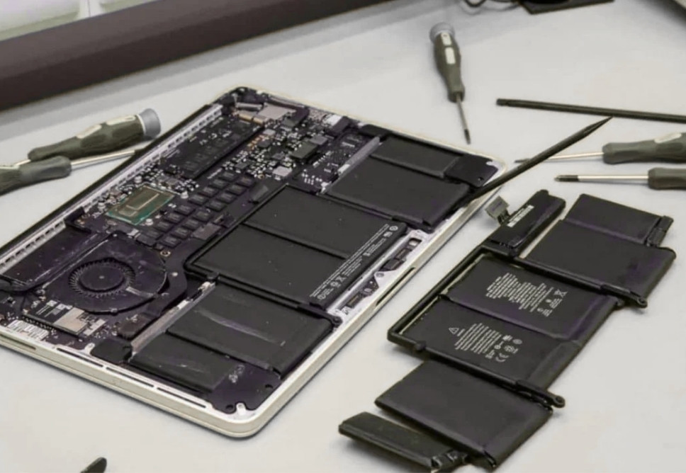 Thay Pin Macbook Quận Thủ Đức Tận Nơi