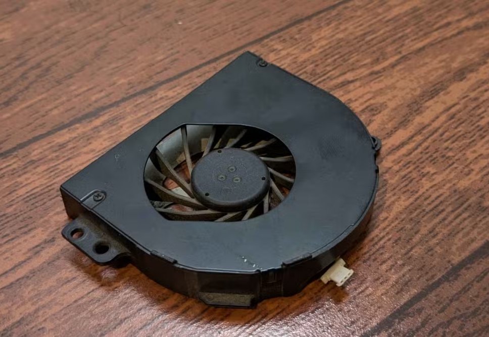Thay Quạt Laptop Uy Tín Chính Hãng Ở Quận 7