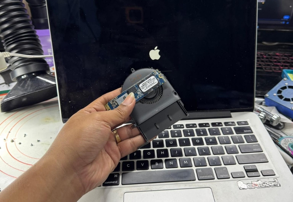 Thay Quạt Macbook Quận Phú Nhuận Gần Đây