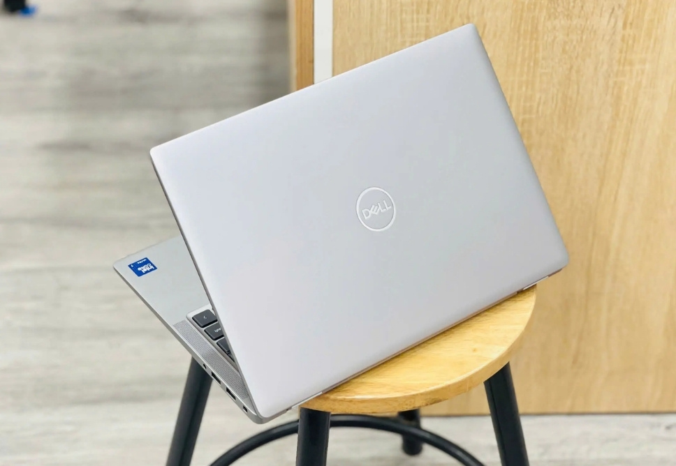 Sửa Laptop Dell Tự Tắt Nguồn Uy Tín Gần Đây