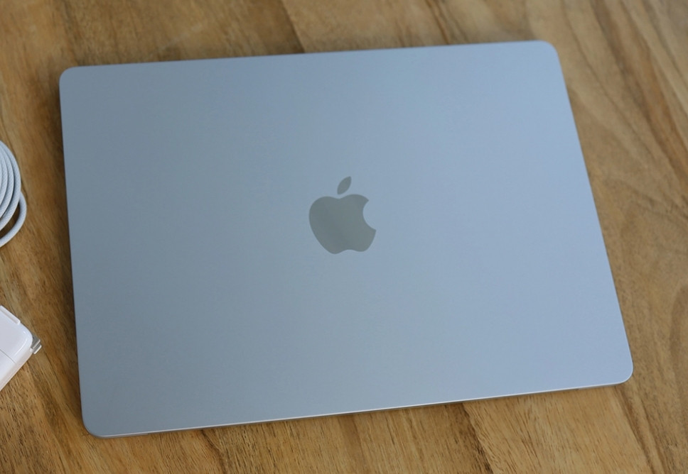 Thay Vỏ Macbook Quận Bình Tân Chính Hãng