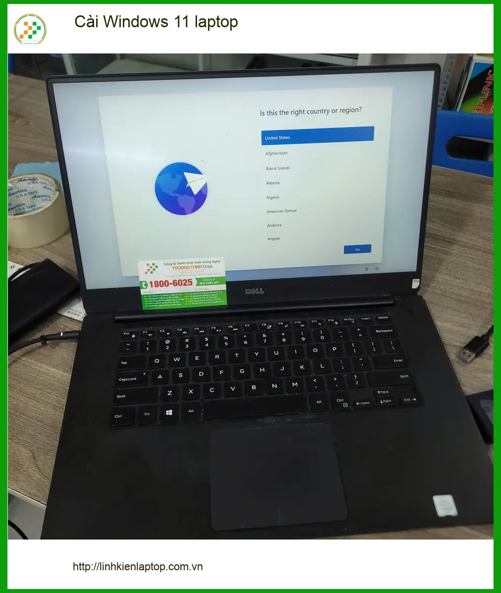 Anh Quang công nhân tìm nơi Cài Windows 11 laptop Quận Tân Bình ảnh thực tế 1