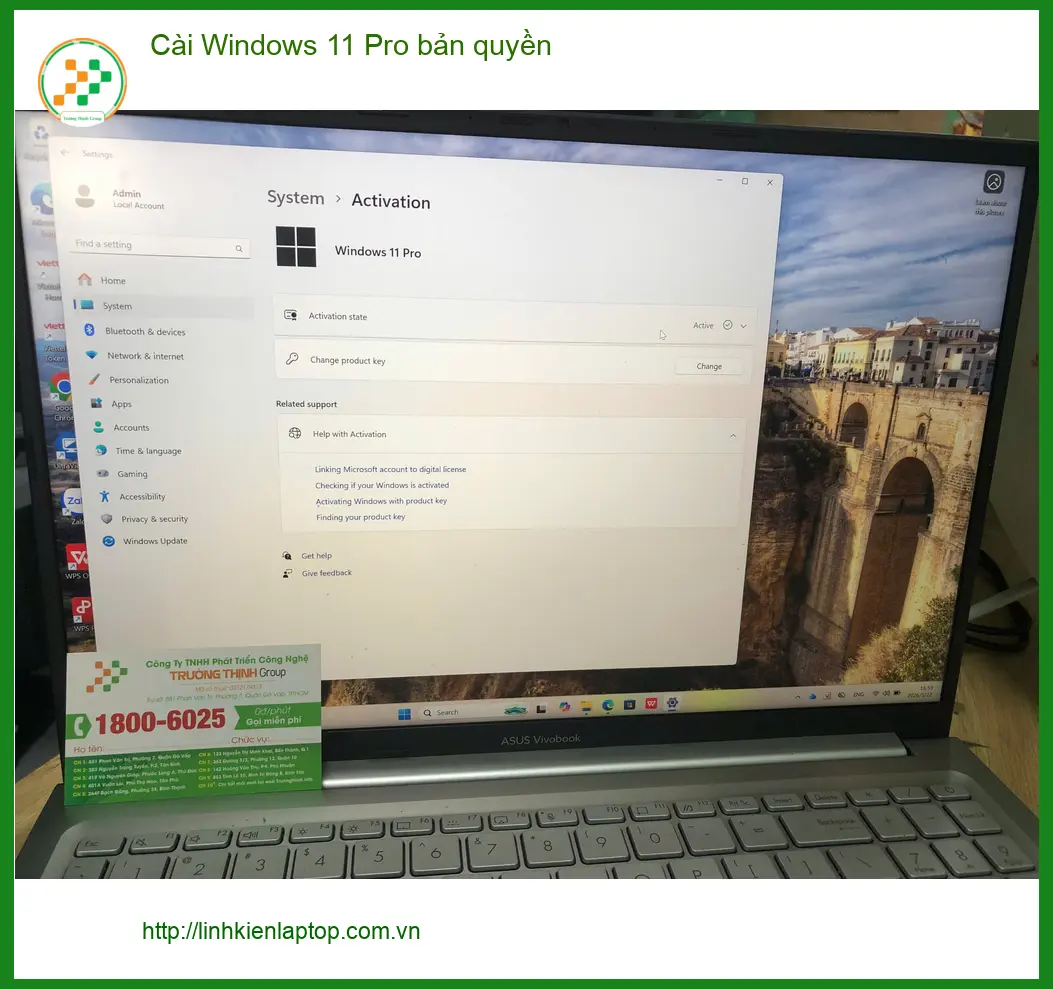 Anh Đạt chủ tiệm cà phê tìm dịch vụ cài Windows 11 Pro bản quyền Quận Bình Tân uy tín ảnh thực tế 1