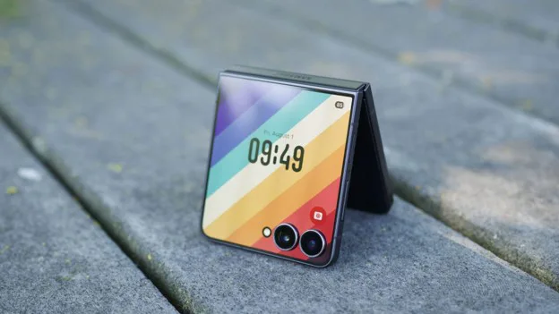 Samsung Galaxy Z Flip 8: pin và độ bền có thể quyết định sức hút