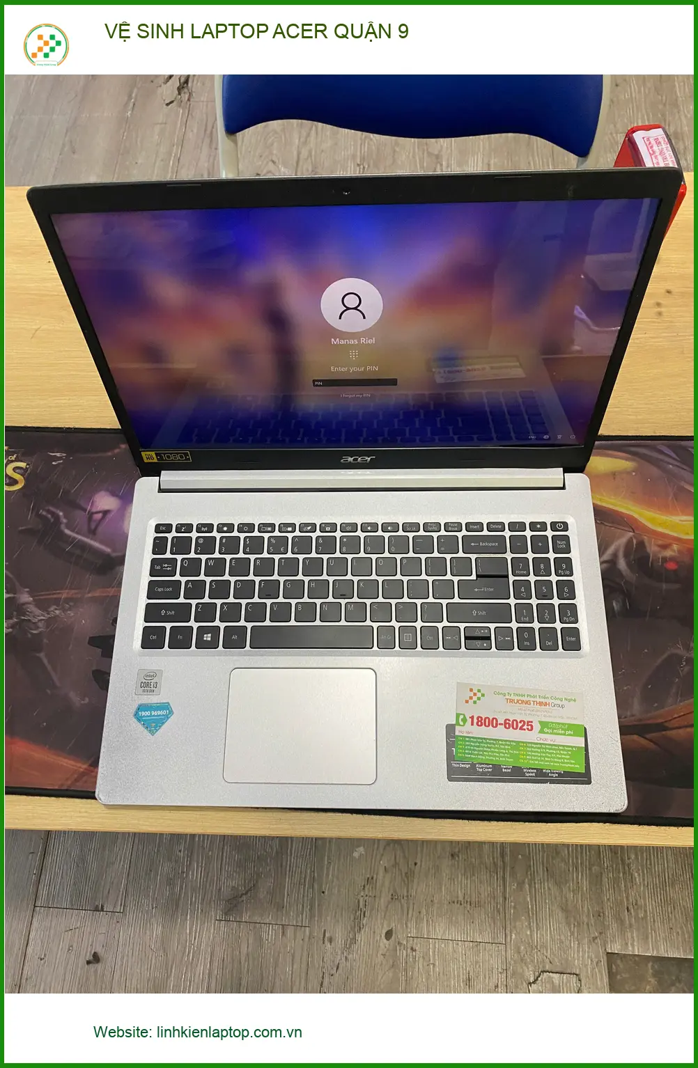 Chú Tân kỹ sư xây dựng bận rộn review trung tâm vệ sinh laptop Acer Quận 9 ảnh thực tế 1