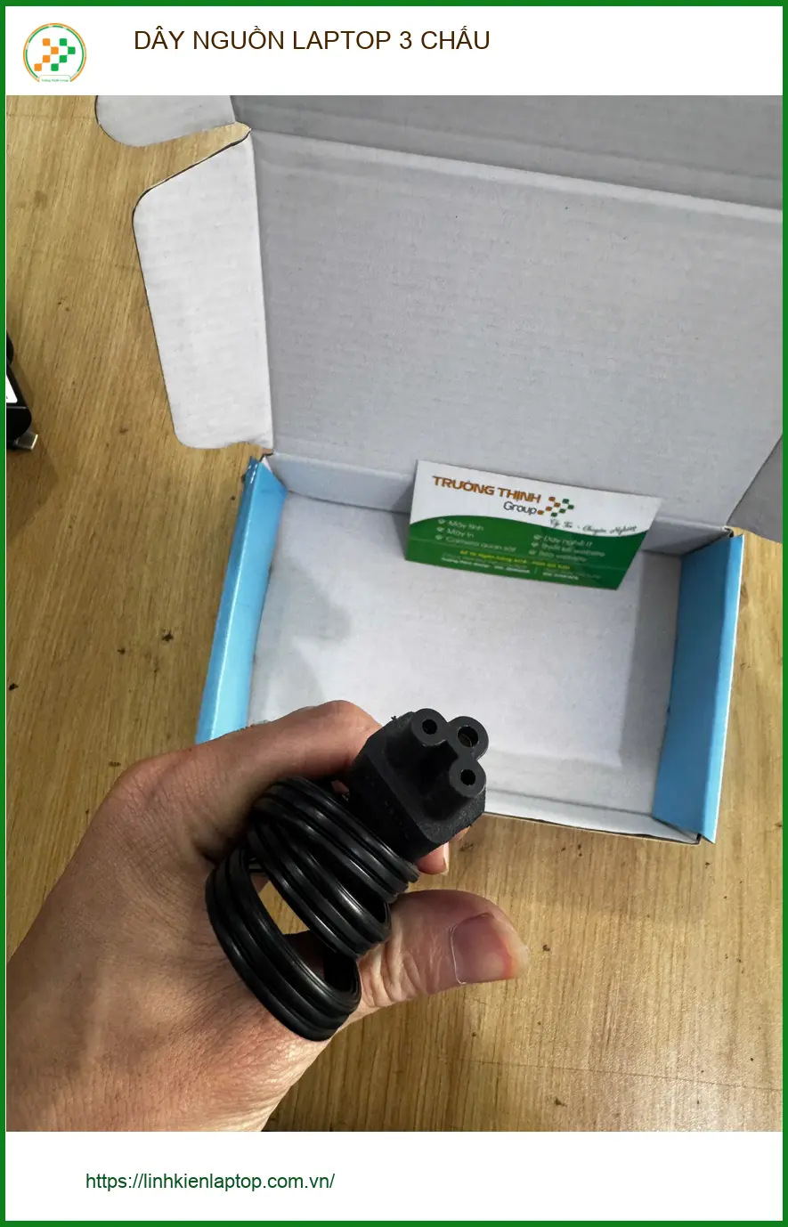 Chị Phượng tìm cửa hàng dây nguồn laptop 3 chấu Quận 10 lấy ngay ảnh thực tế 1