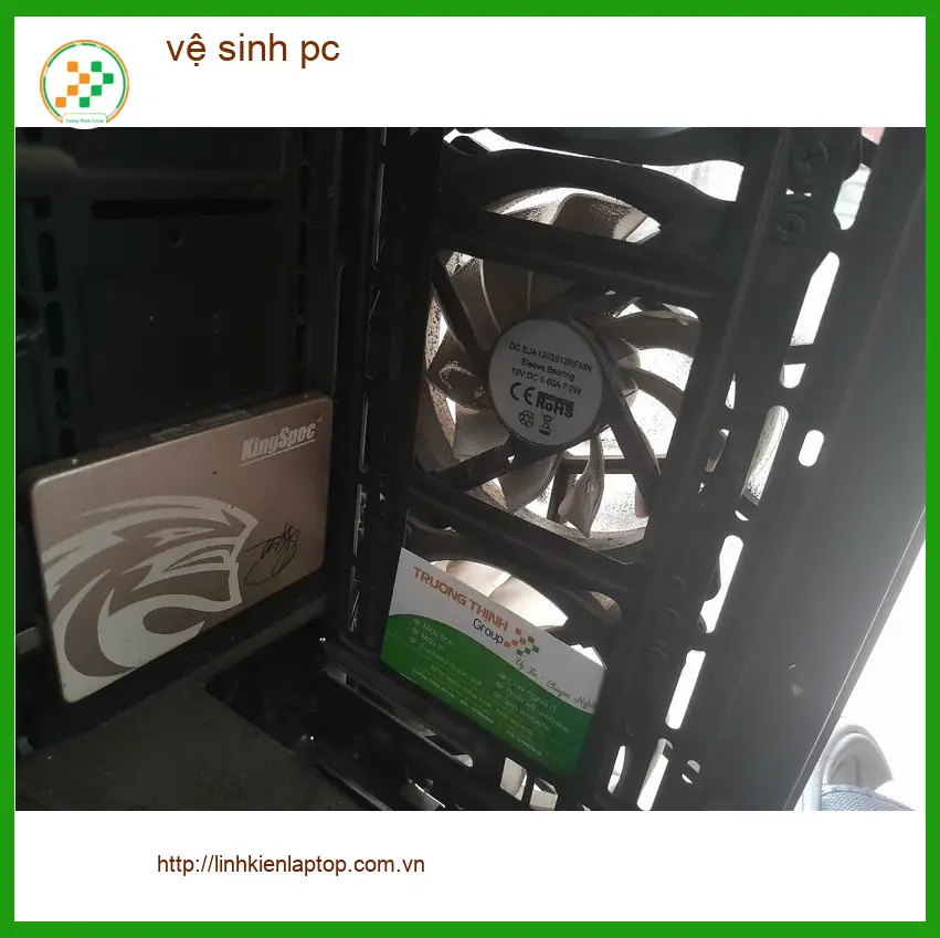 Chị Minh nhân viên văn phòng - Dịch vụ vệ sinh pc Quận Thủ Đức lấy ngay ảnh thực tế 1