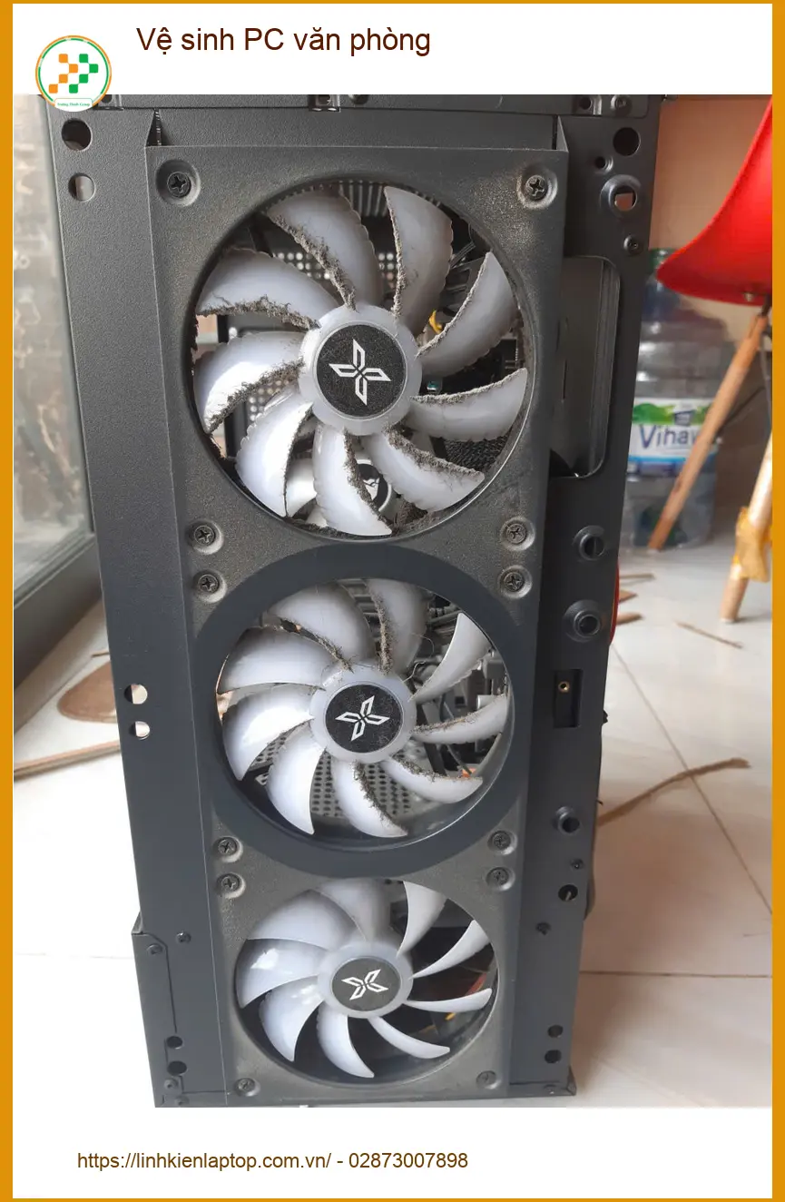 Chị Ánh nhân viên văn phòng tìm nơi vệ sinh PC Quận Tân Bình uy tín ảnh thực tế 2