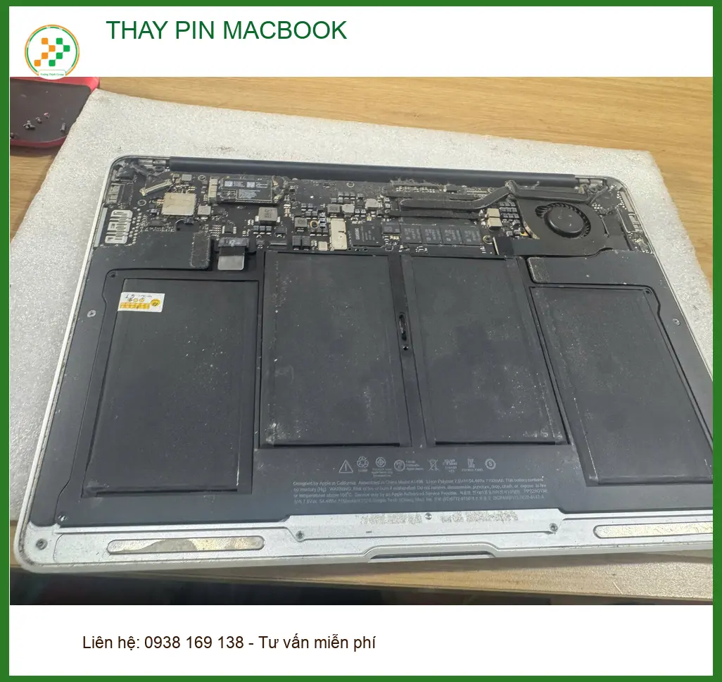 Chị Thảo chủ tiệm bánh online tìm trung tâm thay pin Macbook lấy ngay Quận Tân Bình ảnh thực tế 1