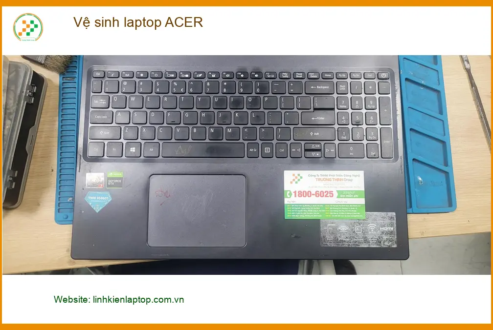 Chị Mai quản lý tìm chỗ vệ sinh laptop ACER Quận Bình Tân uy tín, lấy ngay ảnh thực tế 1