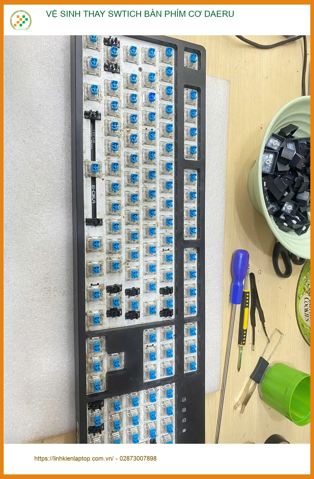 Anh Phước ở Gò Vấp cần vệ sinh thay switch bàn phím cơ Daeru bị lỗi ảnh thực tế 1